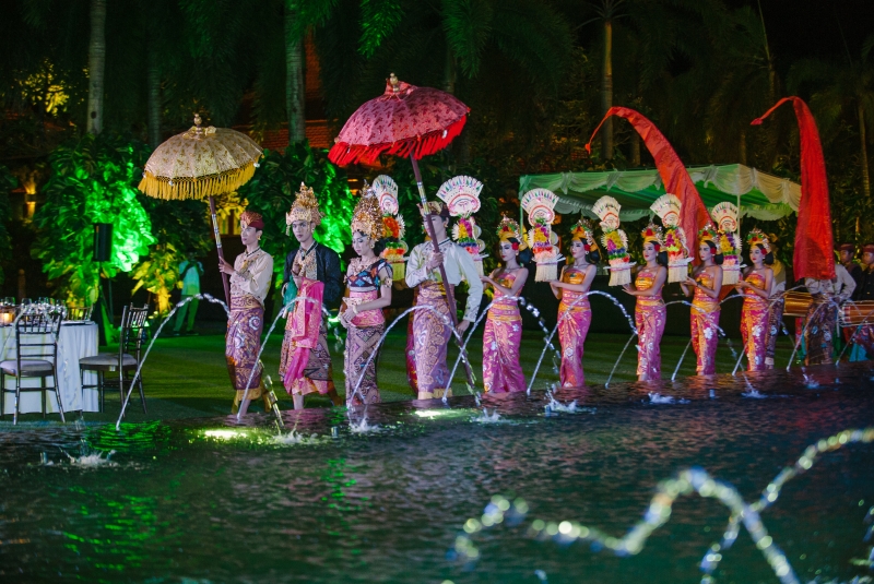 Traditional Bali costume parade for the event.