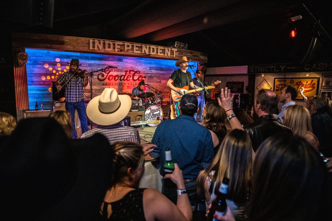 Goode Co Armadillo Palace