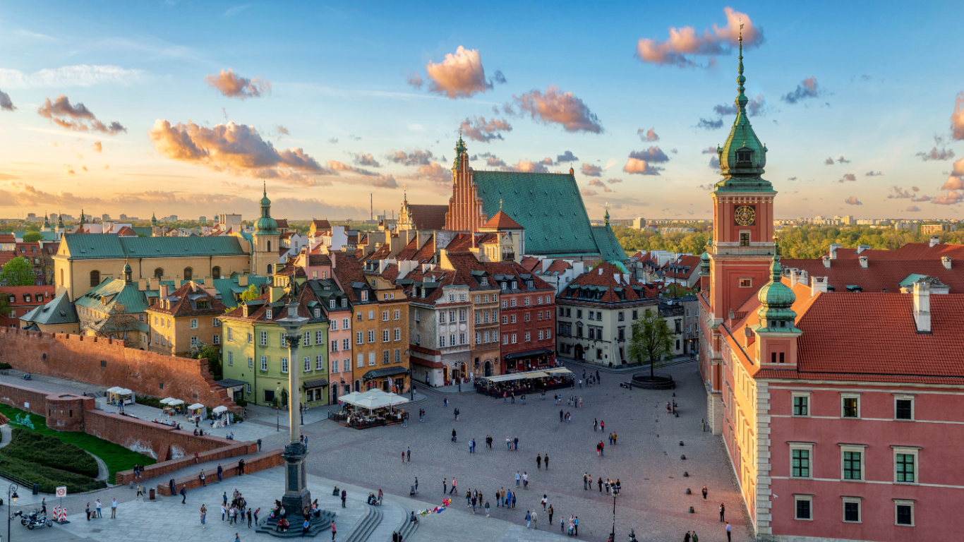 Warsaw, Old Town and Royal Castle at sunset
