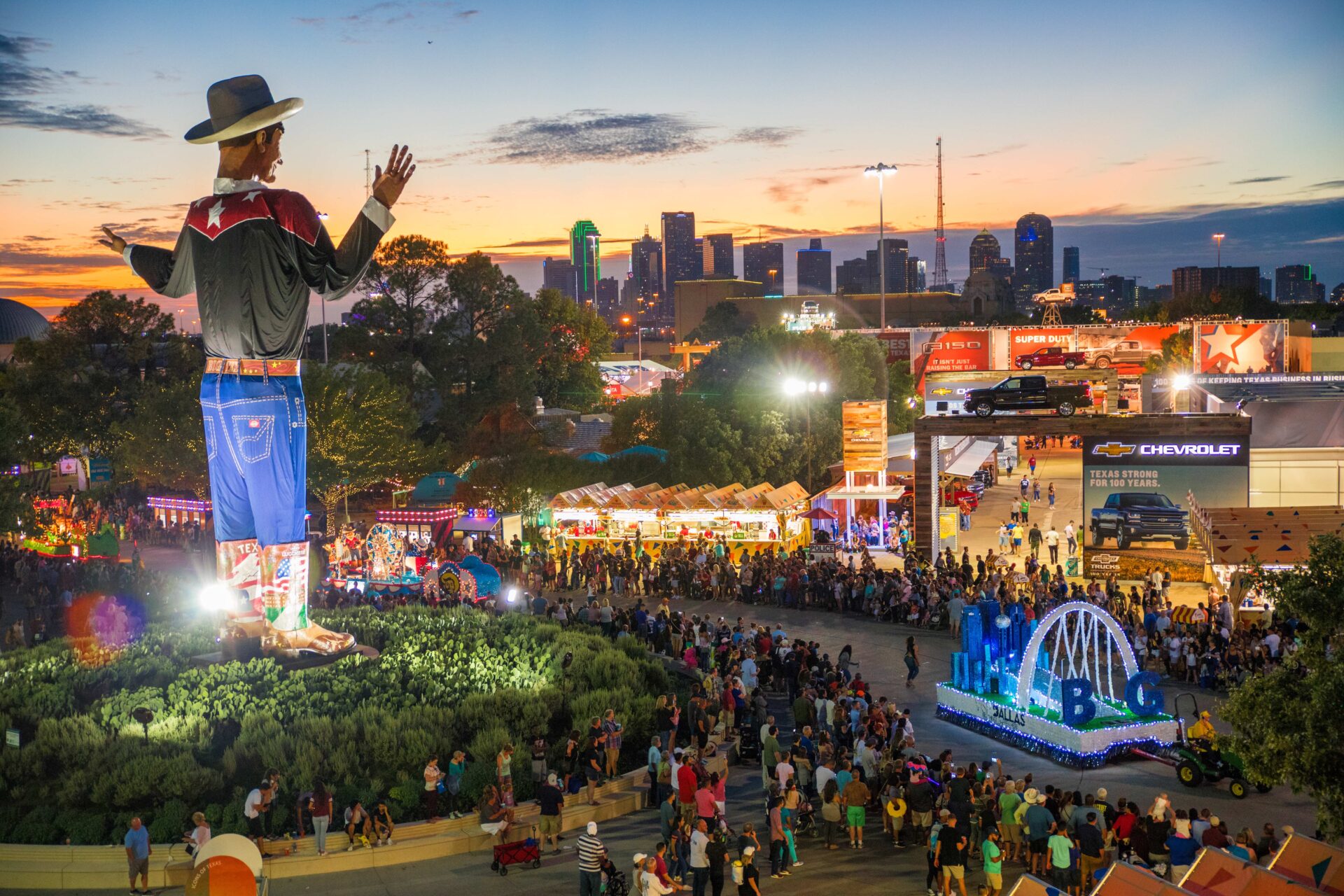 Evening at the Texas State Fair