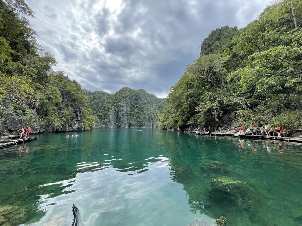 Kayangan Lake and trees