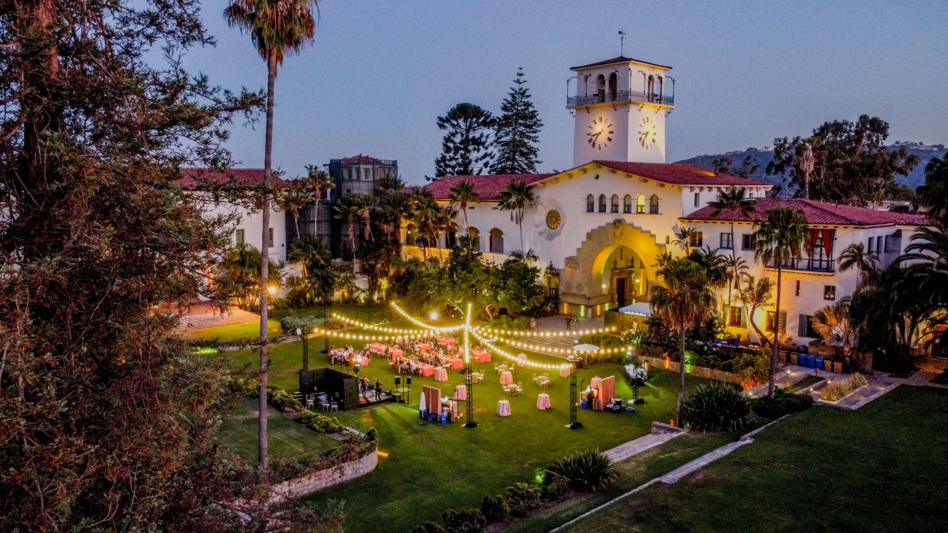 Aerial views of Santa Barbara Court House