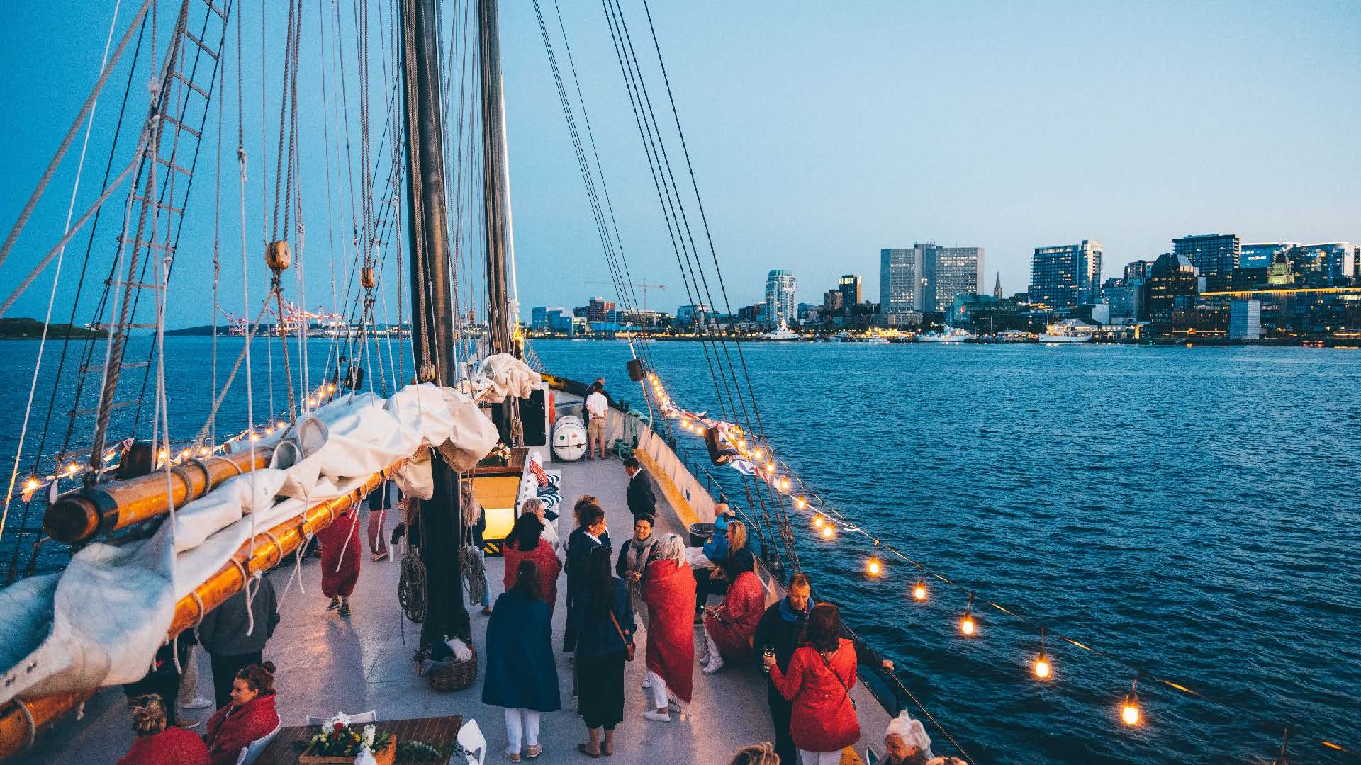 Evening harbour sail
