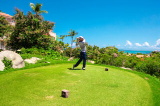 Man golfing at the Hotel El Conquistador, Resort