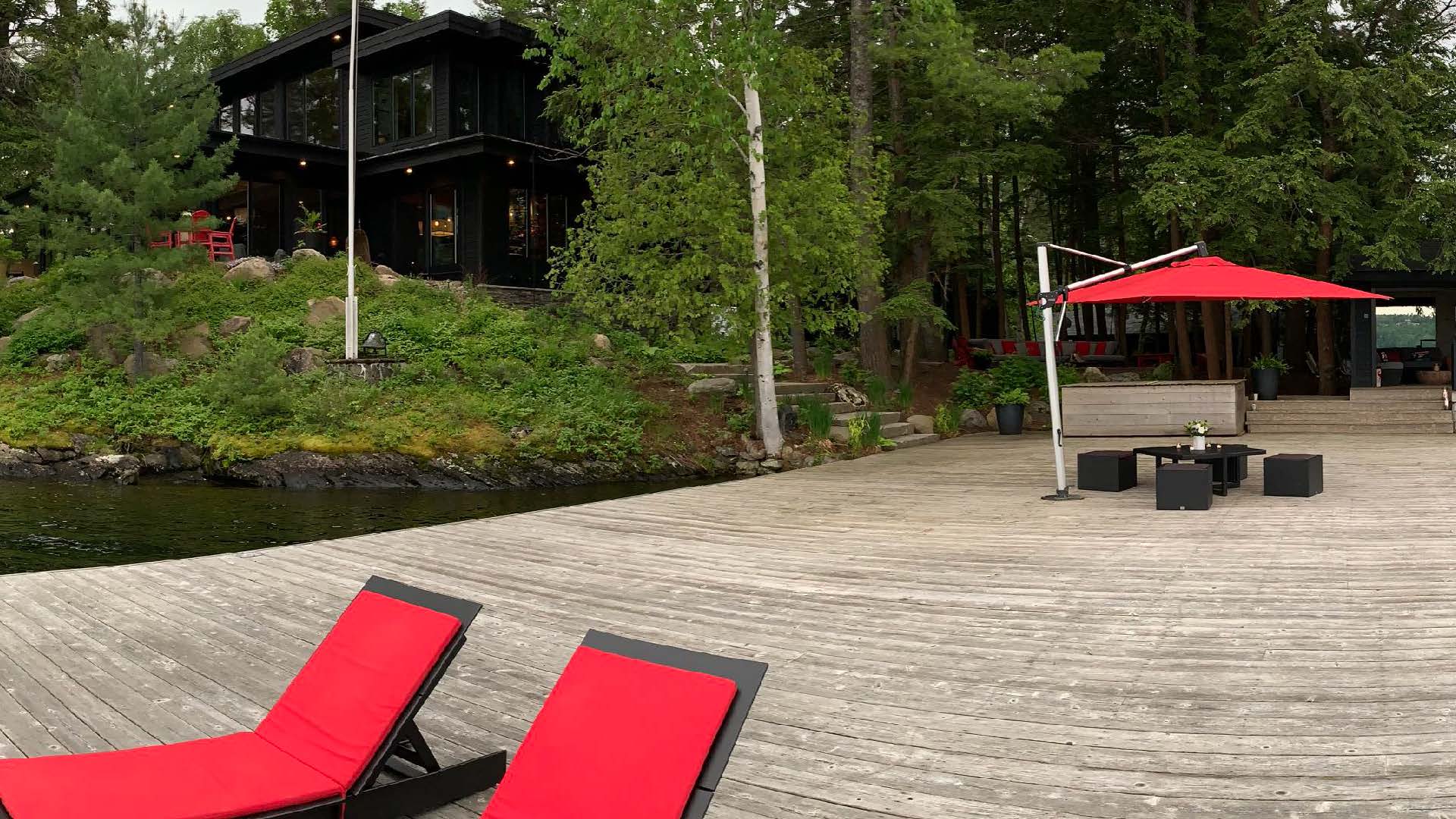 Outdoor cottage event