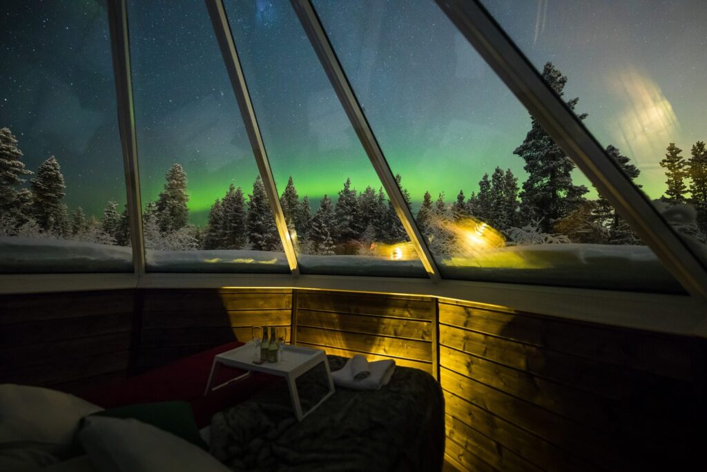 Aurora Glass Igloos