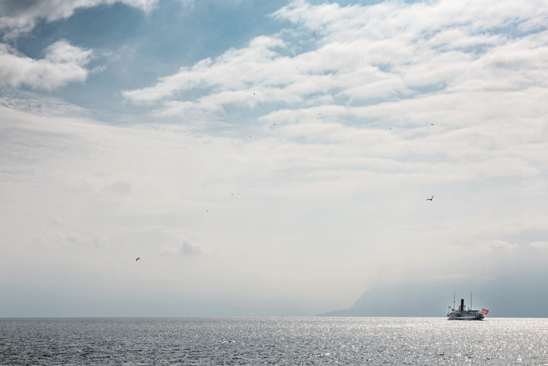 Lac Geneva boat cruise